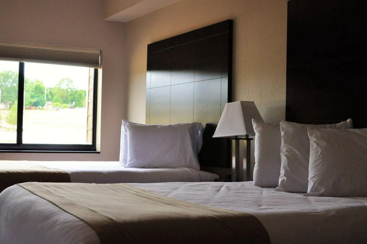 Qube Hotel