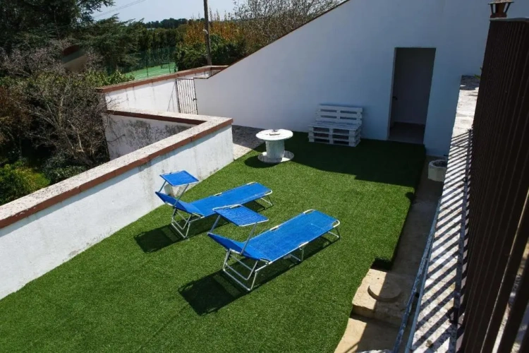 2 Bedrooms Cottage
