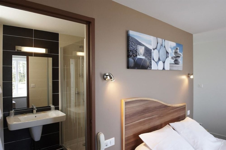 Logis Hotel Belle Vue