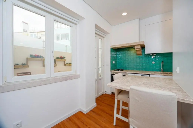 7ti7 Telhal apartment with a lovely Backyard