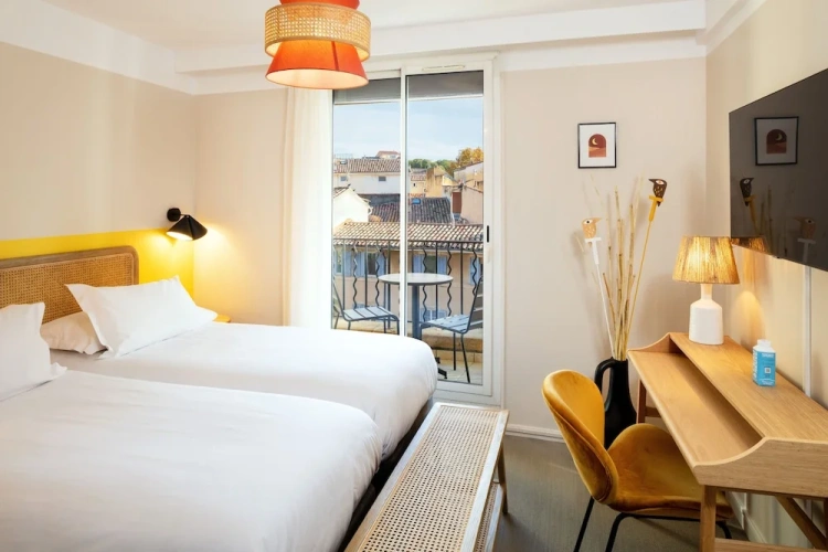 Superior Twin room