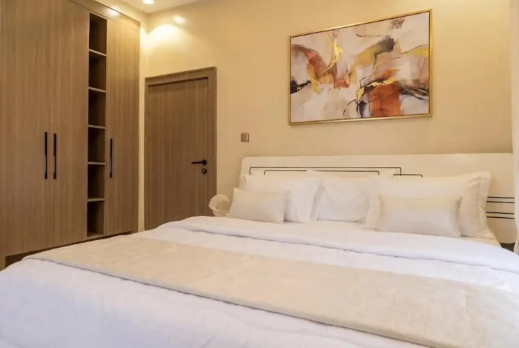 Lynstel Apartment And Suites