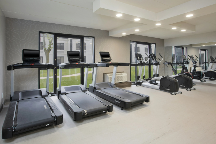 DoubleTree by Hilton Detroit Novi photo 22
