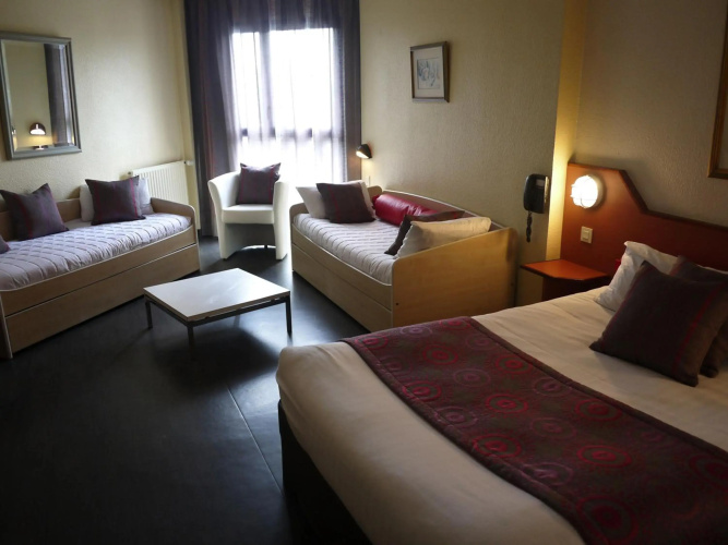 Kyriad Direct Rennes Ouest