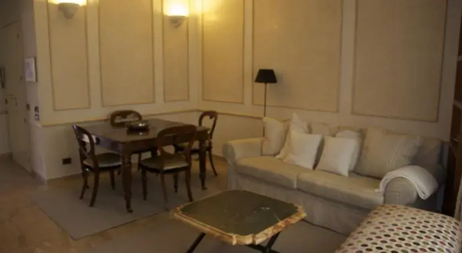 Epy House Roma