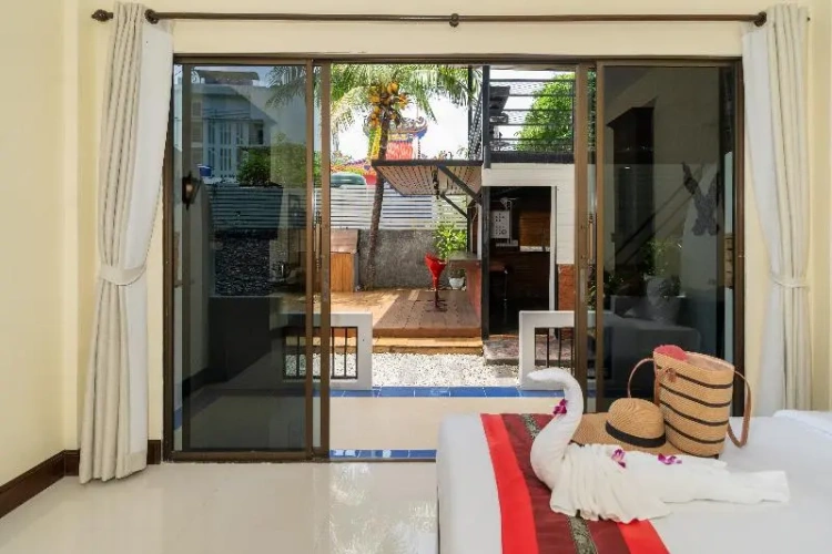 2 Bedrooms Deluxe Twin room with balcony