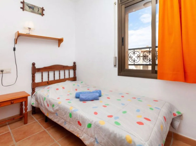 Adelfa apt 6
