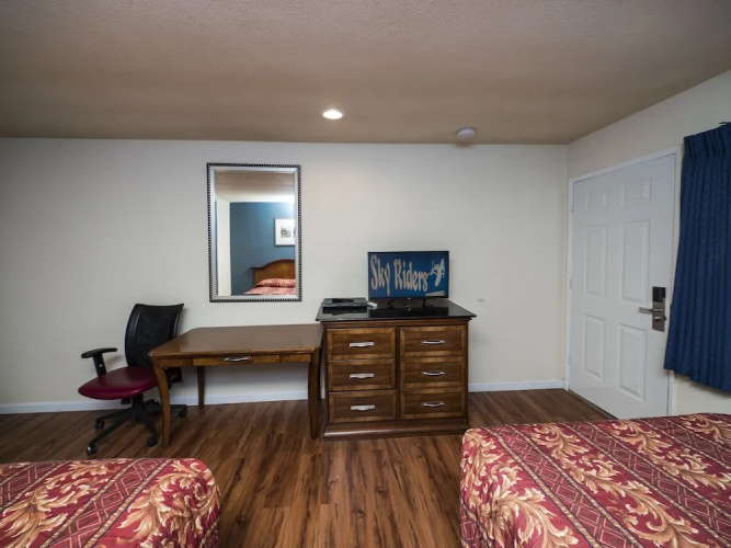 Sky Riders Motel