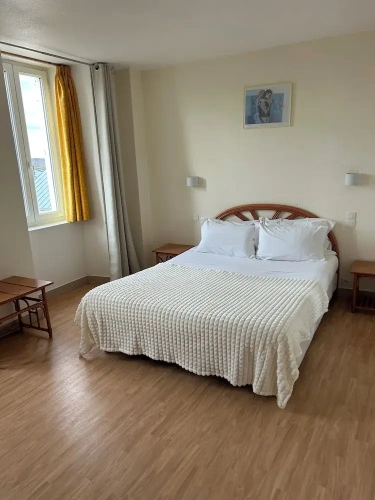 Deluxe Double room with city view
