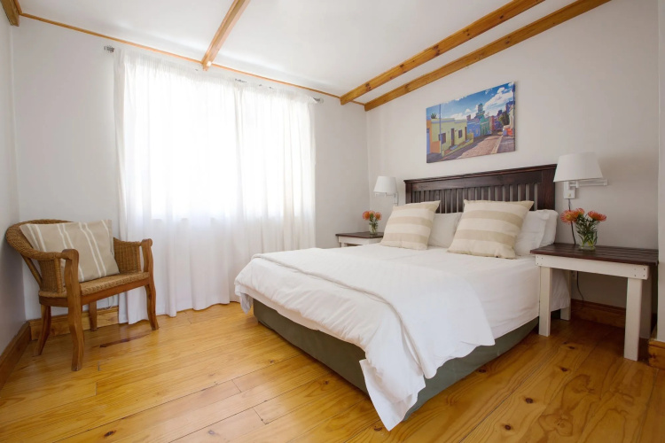 Loddeys Guesthouse