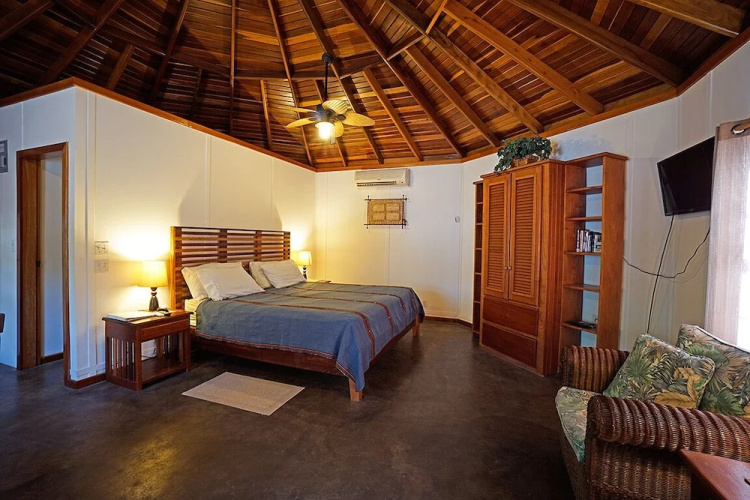 Cocotal Inn and Cabanas