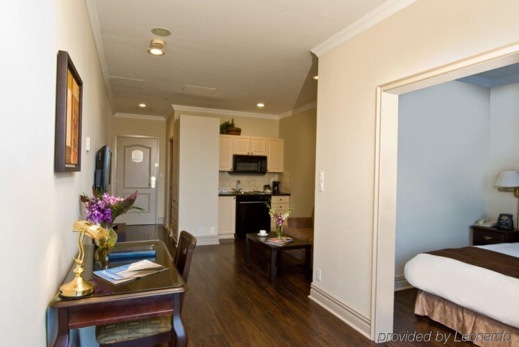 Grand Hotel & SuitesOver view