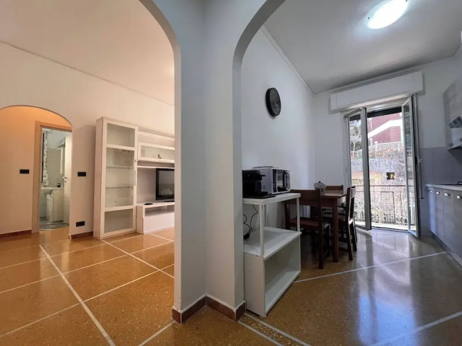 Inviting 1-bedroom flat with Balcony