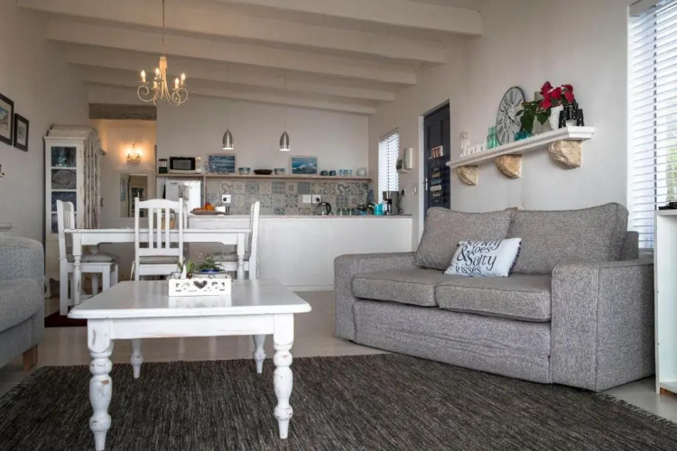 Palm Villa Cottage