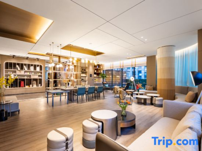Shenyang Changbai island Atour Hotel