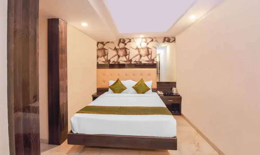 Hotel Palace Residency
