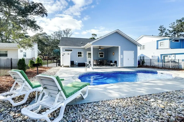 3 Bedrooms Cottage