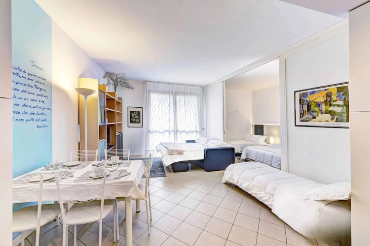 Standard Family room