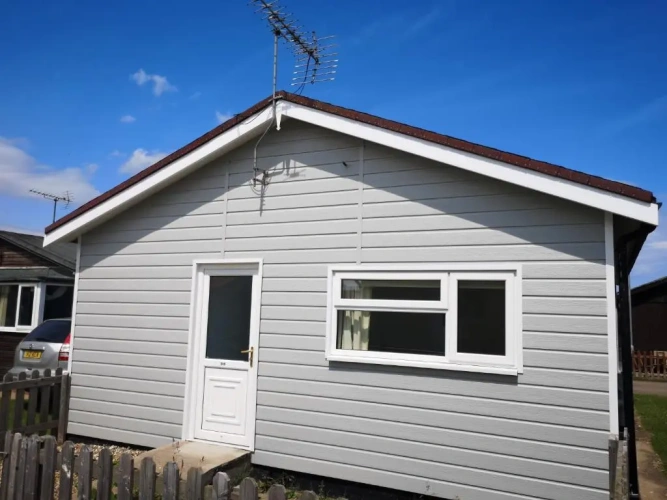 3 Bedrooms Chalet