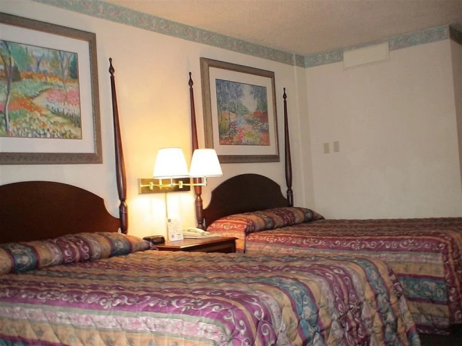 Greenway Inn Suites