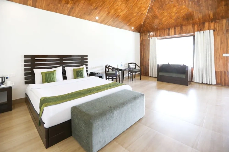 Premium room