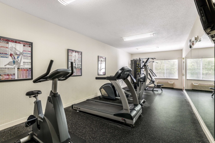 Best Western Plus New England Inn & Suites photo 19