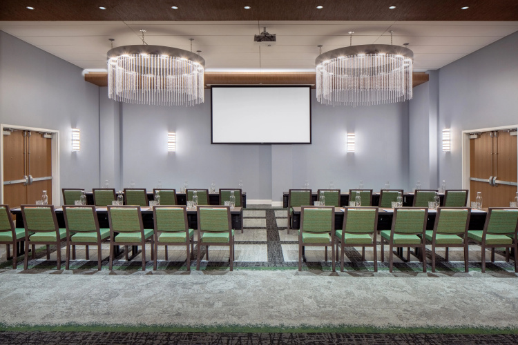 Hotel Indigo Gainesville-Celebration Pointe photo 23