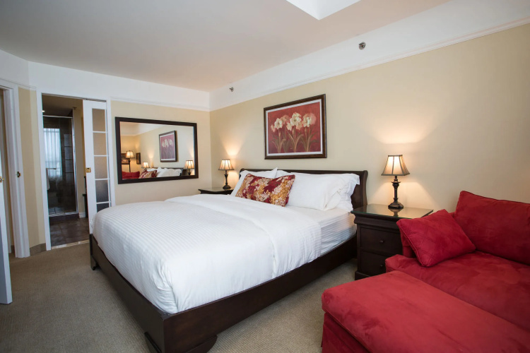 Hotel Vallea Bromont, Tapestry Collection by Hilton
