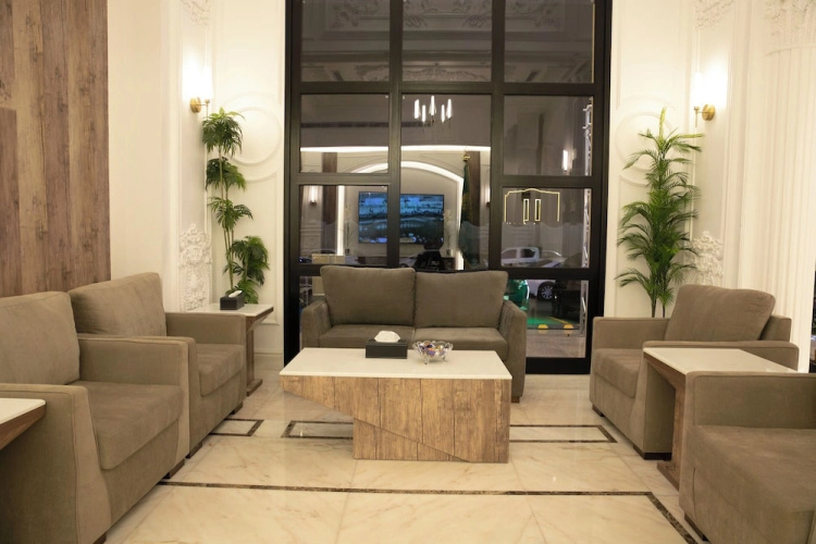 Nars Plus Al Naeem Hotel