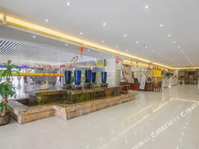Gold Silver Dragon Hotel