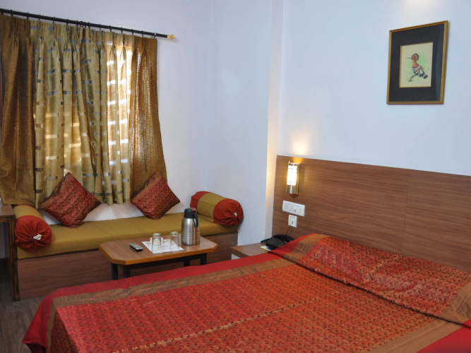 Gorbandh Hotel