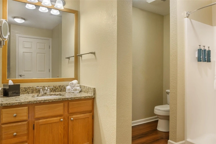 1 Bedroom Deluxe Double Suite