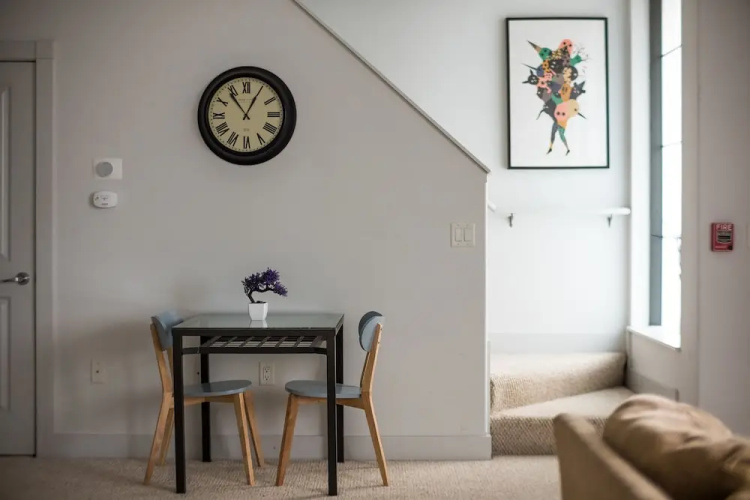 Spacious Townhome Apartments