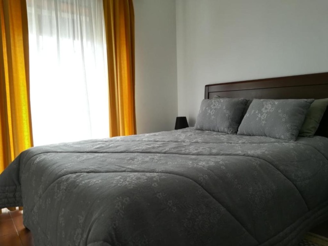 3 Bedrooms Apartment