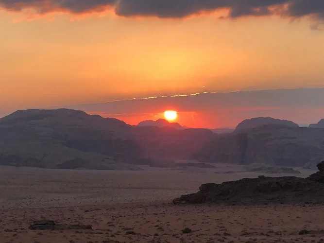 Wadi Rum Safari Camp & Trips