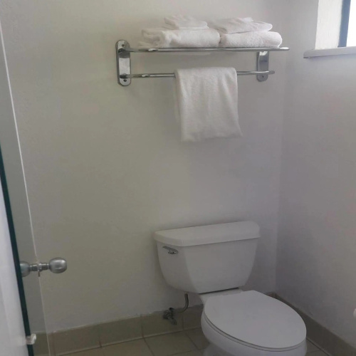 County Inn photo 11