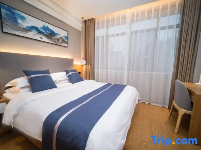 Standard Double room with garden view