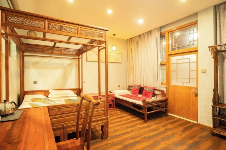 Economy Triple room