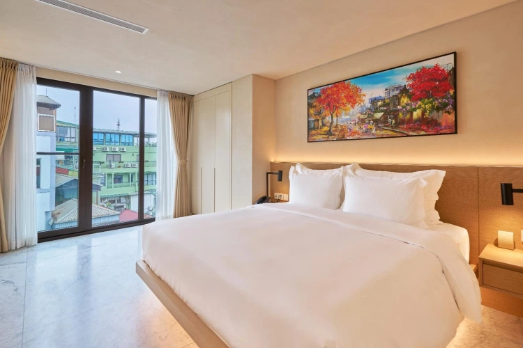 The Five Suites Lilas