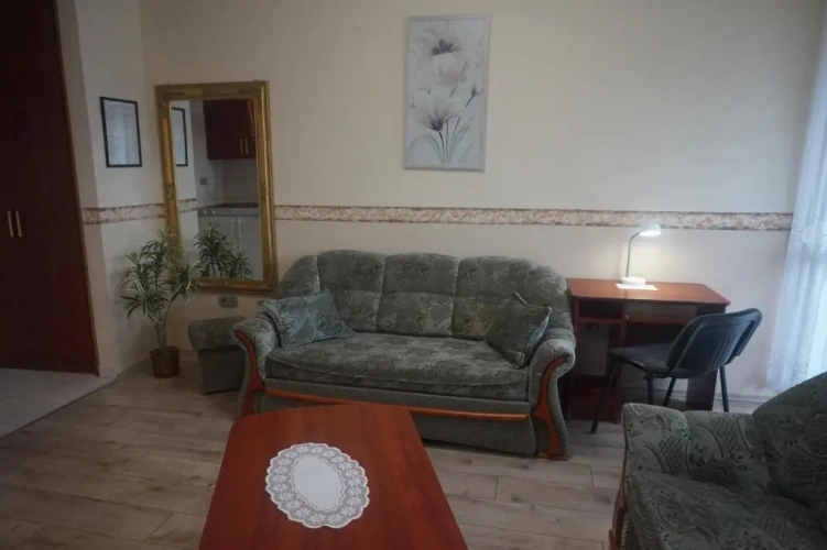1 Bedroom Apartment with balcony