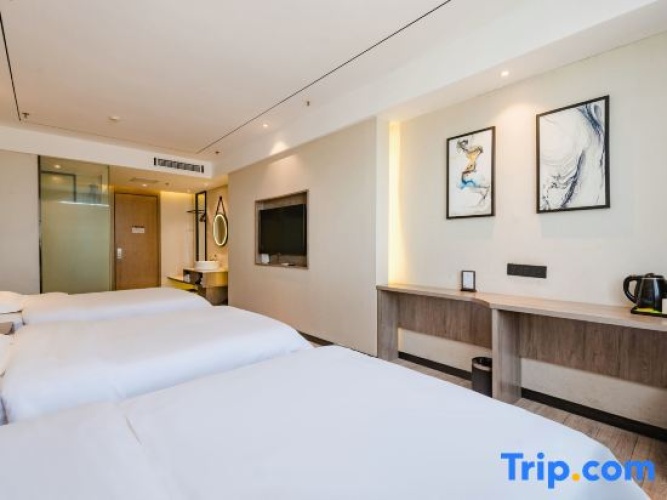 Business Triple room