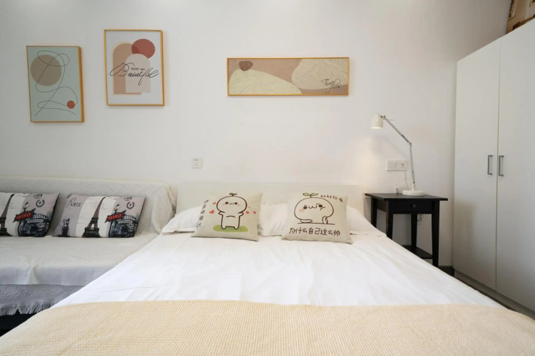 Jingyi Apartment