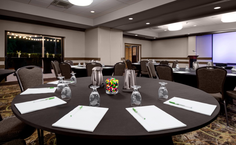 Holiday Inn Nashville-Vanderbilt (Dwtn) photo 28