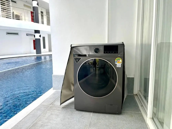 B12a - 2 Bdr Condo With Pool Access, Karon Beach
