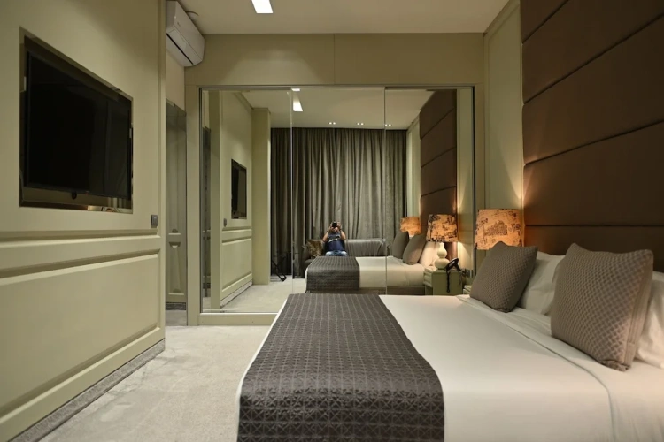 Luxury room
