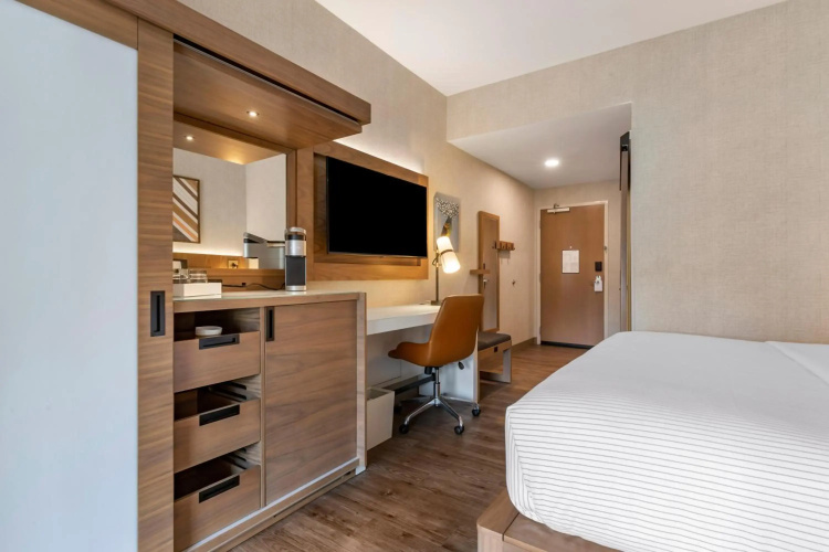 Cambria Hotel Columbia Downtown The Vista 5