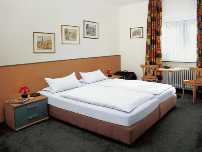 Moselstern-Hotel 'Zum Guten Onkel'