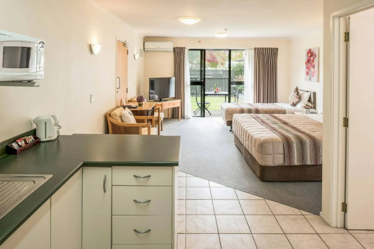 Albany Oak Motel