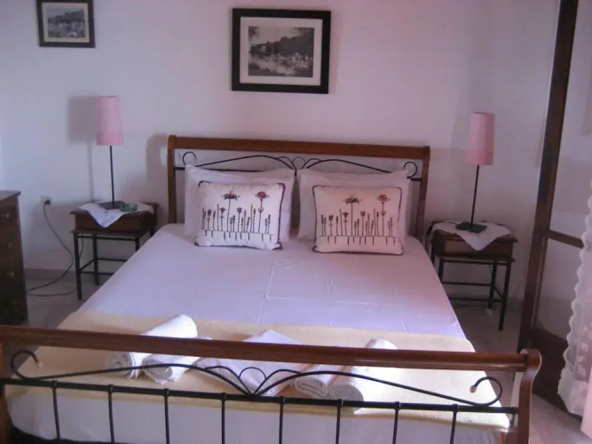 Angela Studios Paxos