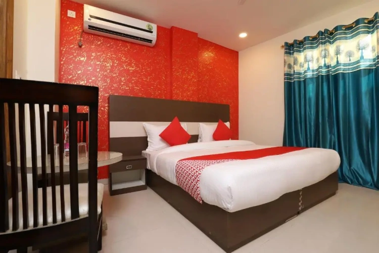 Classic Triple room